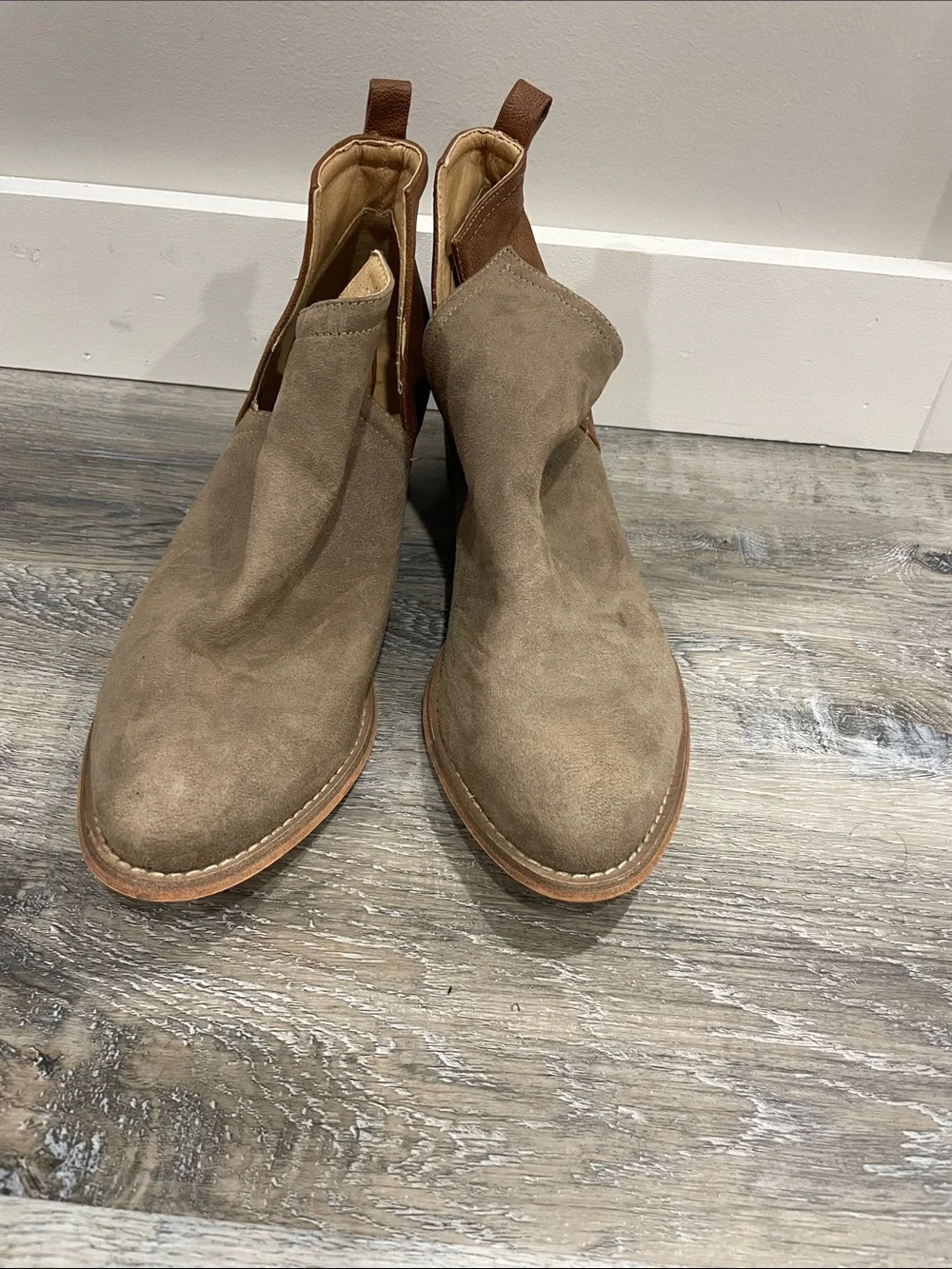 hippie laundry stylish suede